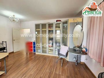 บ้านเดี่ยว2ชั้น ซอยวิภาวดี60 ใกล้มหาวิทยาลัยเกษตรศาสตร์