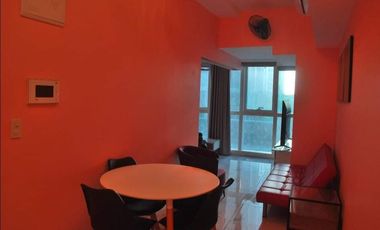 Condo for Rent in BGC - -Uptown Parksuites 1BR