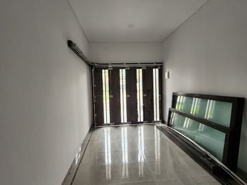 Town House Mewah Modern Siap Huni Di Area Pancoran Jakarta Selatan