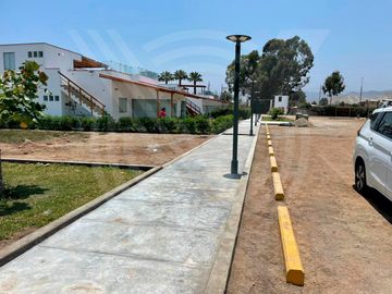 ACOGEDORA Y LINDA!!!! SE VENDE CASITA EN CONDOMINIO DE CHOCALLA-CAMPO Y PLAYA