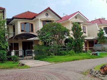 Rumah Dharmahusada Regency Gubeng Surabaya