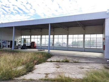 Bodega en Venta en Irapuato, salida a Abasolo cerca del trebol.