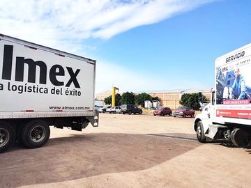 Bodega en Venta en Irapuato, salida a Abasolo cerca del trebol.