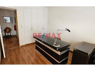 Moderno Duplex Con Balcon Vista Exterior En 2Do Piso Entre Av. Javier Prado Y Av. Del Ejercito