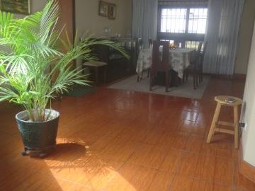 Ocasión , vendo dpto. T/AMPLIO  como casa en altos en excelente ubicación!