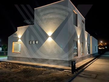 DE ESTRENO: CASA AMOBLADA EN CONDOMINIO DE CHOCAYA KM 92.5 (Campo y playa)
