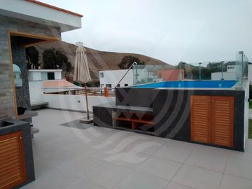 DE ESTRENO: CASA AMOBLADA EN CONDOMINIO DE CHOCAYA KM 92.5 (Campo y playa)