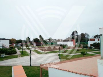 DE ESTRENO: CASA AMOBLADA EN CONDOMINIO DE CHOCAYA KM 92.5 (Campo y playa)