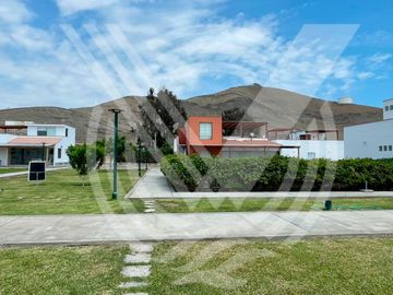 DE ESTRENO: CASA AMOBLADA EN CONDOMINIO DE CHOCAYA KM 92.5 (Campo y playa)