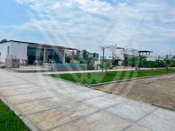 DE ESTRENO: CASA AMOBLADA EN CONDOMINIO DE CHOCAYA KM 92.5 (Campo y playa)