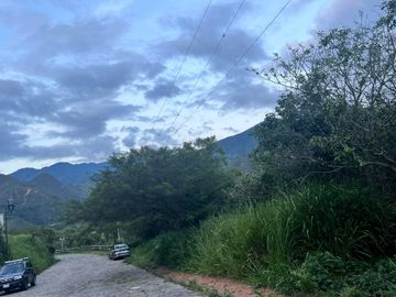 Terreno en venta en Vilcabamba sector El Hatillo