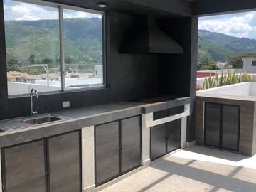 Venta Departamento por Estrenar Sector Cumbayá