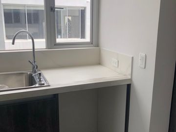 Venta Departamento por Estrenar Sector Cumbayá