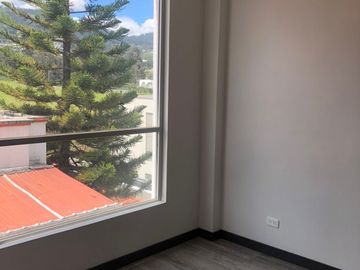 Venta Departamento por Estrenar Sector Cumbayá