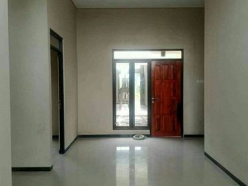 Rumah Tengah Kota di Borobudur Raya Dekat Swalayan RAMAI Manyaran Semarang