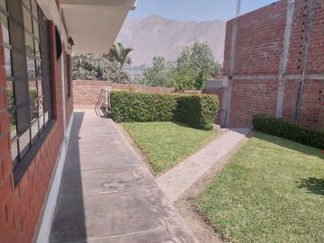 VENTA CASA DE CAMPO SANTA EULALIA CONDOMINIO CERCA LA PLAZA 860 M2 185 MIL DOLARES