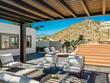 Departamento con alberca y  Gimnasio, en venta, Oceano Pacifico, Cabo San Lucas.