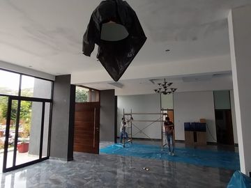 HERMOSA CASA EN VENTA CON PISCINA – LOS EJIDOS - PIURA