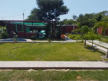 HERMOSA CASA EN VENTA CON PISCINA – LOS EJIDOS - PIURA