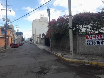 CASA EN ESQUINA COL. HUMBOLDT 1100 MTS. TERRENO