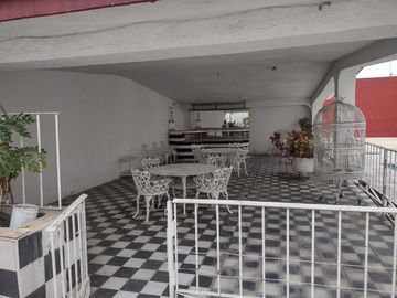 CASA EN ESQUINA COL. HUMBOLDT 1100 MTS. TERRENO