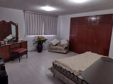 CASA EN ESQUINA COL. HUMBOLDT 1100 MTS. TERRENO
