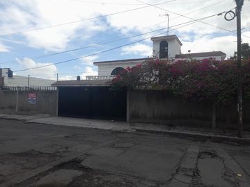 CASA EN ESQUINA COL. HUMBOLDT 1100 MTS. TERRENO