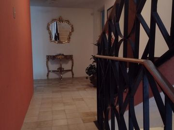 CASA EN ESQUINA COL. HUMBOLDT 1100 MTS. TERRENO