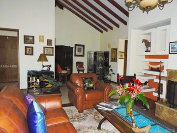 Gorgeous One Level Home with Private Lake in Heart of LLanogrande