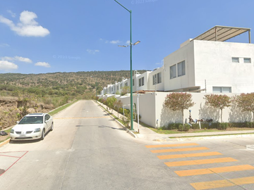 Remato casa FRACC ARRAYANES HABITAT 2, ZAPOPAN JALISCO