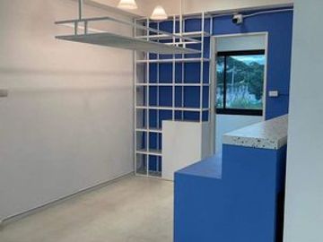 Commercial building sale with tenant, 3.5floors, 20Wa., 3bedrooms, 4bathrooms, 8MB, One Nimman intersection, Mueang District, Chiang Mai