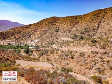 Venta de parcela en condominio sector Alhue, Curacaví.
