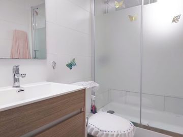 BROKER COSTA 2D-1B-1EST-1BOD- TERRAZA CERRADA