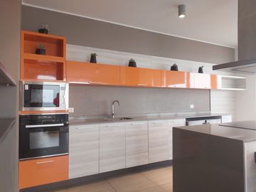 BROKER COSTA 2D-1B-1EST-1BOD- TERRAZA CERRADA