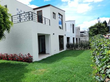 LA ESPE - CONEISA NOVE- EXCLUSIVO PROYECTO, VENTA DE 9 CASAS