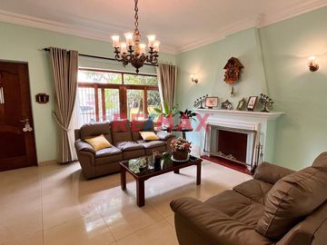 CASA EN VENTA  ID: 1091491 La Casa Que Siempre Soñaste Y Ahora Puede Ser Tuya A Una Cuadra Del Parque Gonzales Prada Y Cerca A La Av. Javier Prado