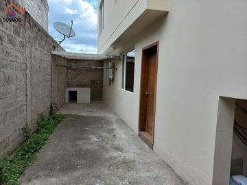 Venta de casa en Atuntaqui sector Santo Domingo