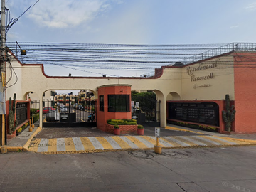Venta de excelente departamento