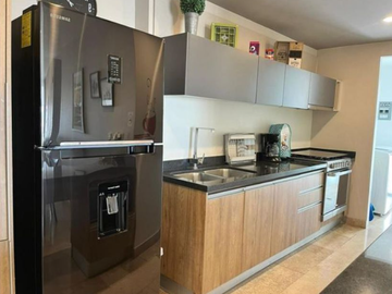 Venta de excelente departamento