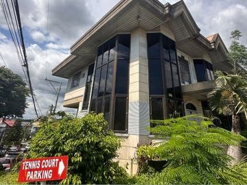 CORNER H&L FOR SALE EXCLUSIVE VILLAGE IN LOWER ANTIPOLO