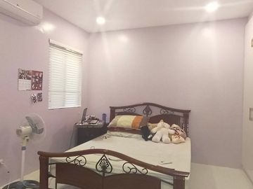 Modern house with 7Br comes with Nice Garden in Santa Rosa Laguna  16M super Nego