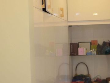 Modern house with 7Br comes with Nice Garden in Santa Rosa Laguna  16M super Nego