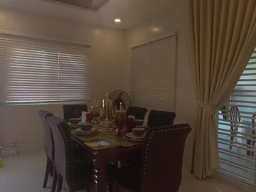 Modern house with 7Br comes with Nice Garden in Santa Rosa Laguna  16M super Nego