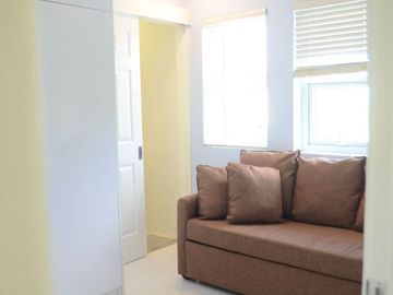 Modern house with 7Br comes with Nice Garden in Santa Rosa Laguna  16M super Nego
