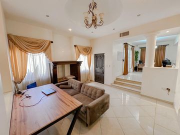 Casa en venta en Villas del Sol al poniente de Hermosillo
