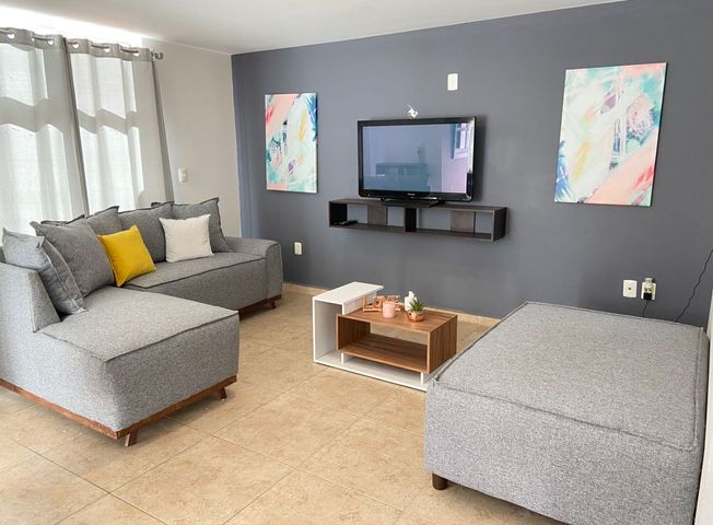 Foto RENTA CASA PUERTA REAL CORREGIDORA