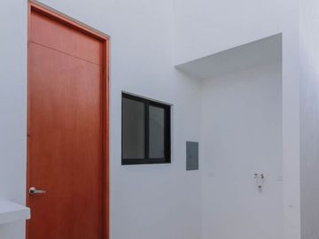 En venta casa en privada con amenidades, al norte de Mérida (MOD NARA)