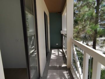 2 Bedroom Condo w/ Balcony & Dying Cage Pine Suites Tagaytay