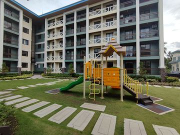 2 Bedroom Condo w/ Balcony & Dying Cage Pine Suites Tagaytay