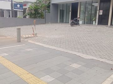 SEWA RUKO CANTIK SIAP HUNI DAN STRATEGIS KEMANG RAYA JL. KEMANG RAYA JAKARTA SELATAN